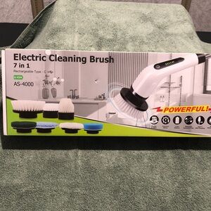 Electric Cleaning Brush NIB